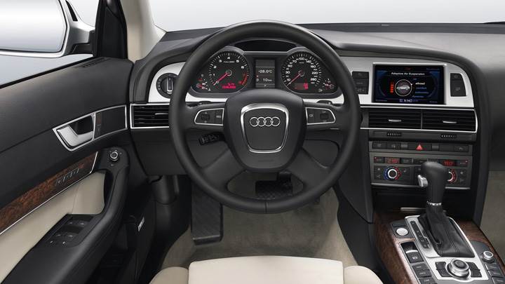 Dashboard Of 580PS Audi RS 6